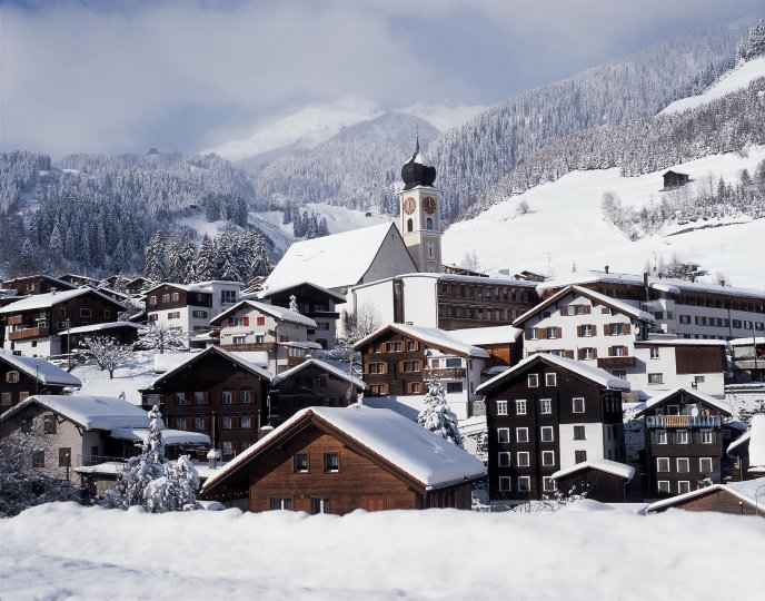 Disentis / Sedrun Zimní Alpy